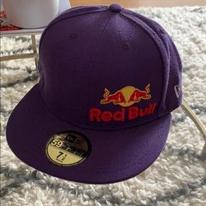 New Era Red Bull fitted hat size 7 1/2 (59…